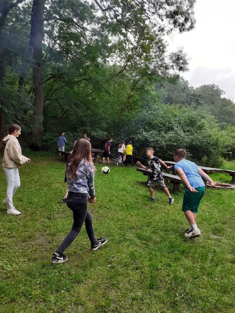 5o_osztkir_Varoserdon.jpg